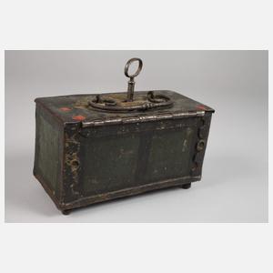 Barocke Eisenkassette