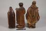 Drei geschnitzte Heiligenfiguren