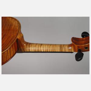 Violine im Etui