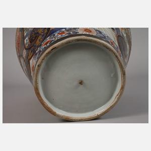 Paar Deckelvasen Imari