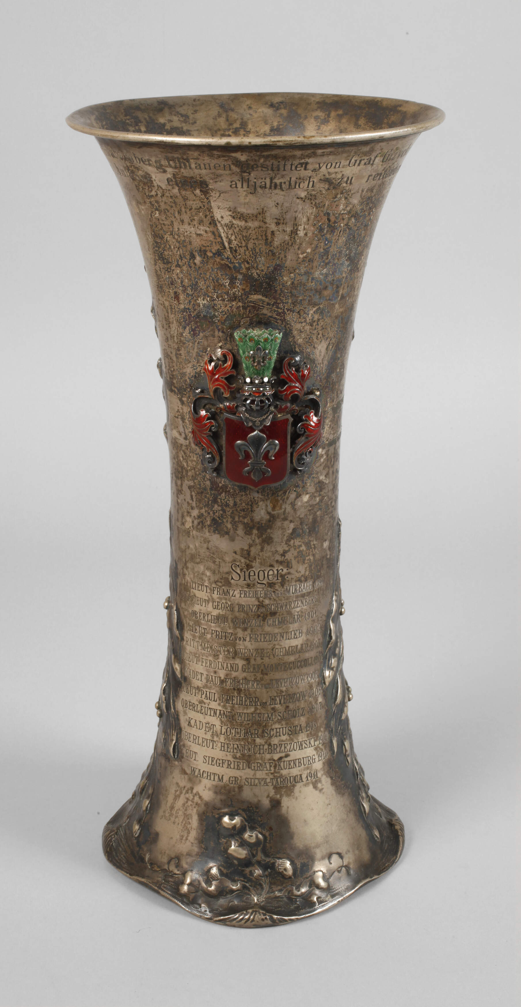 Prächtiger Silberwanderpokal Ulanen Schwarzenberg