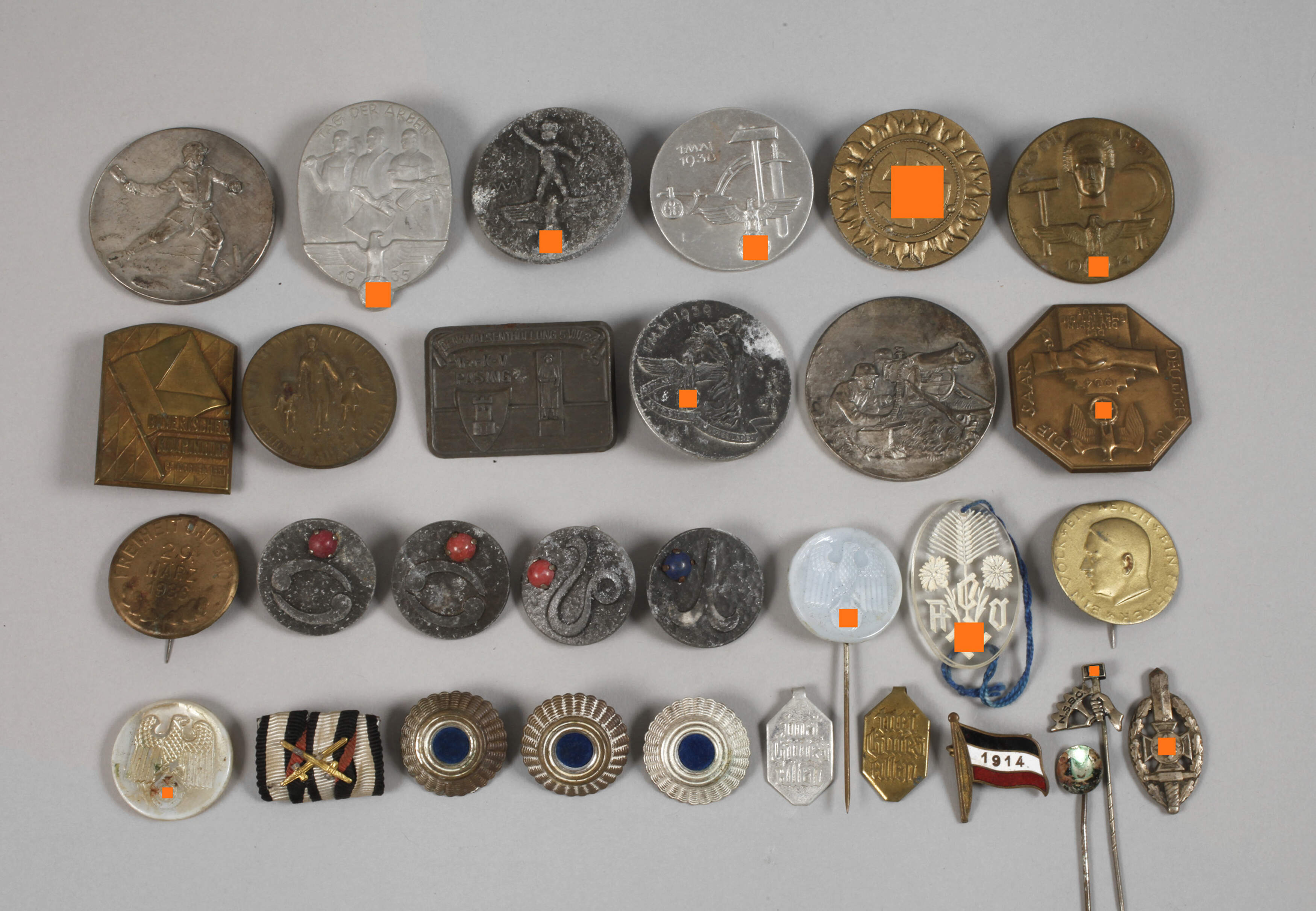 Konvolut Kleinabzeichen 3. Reich