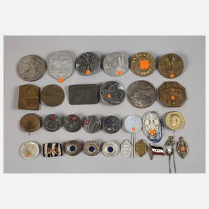 Konvolut Kleinabzeichen 3. Reich