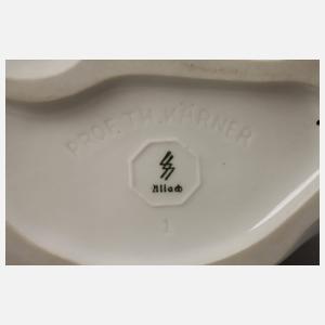 Allach "Junger Dackel liegend"