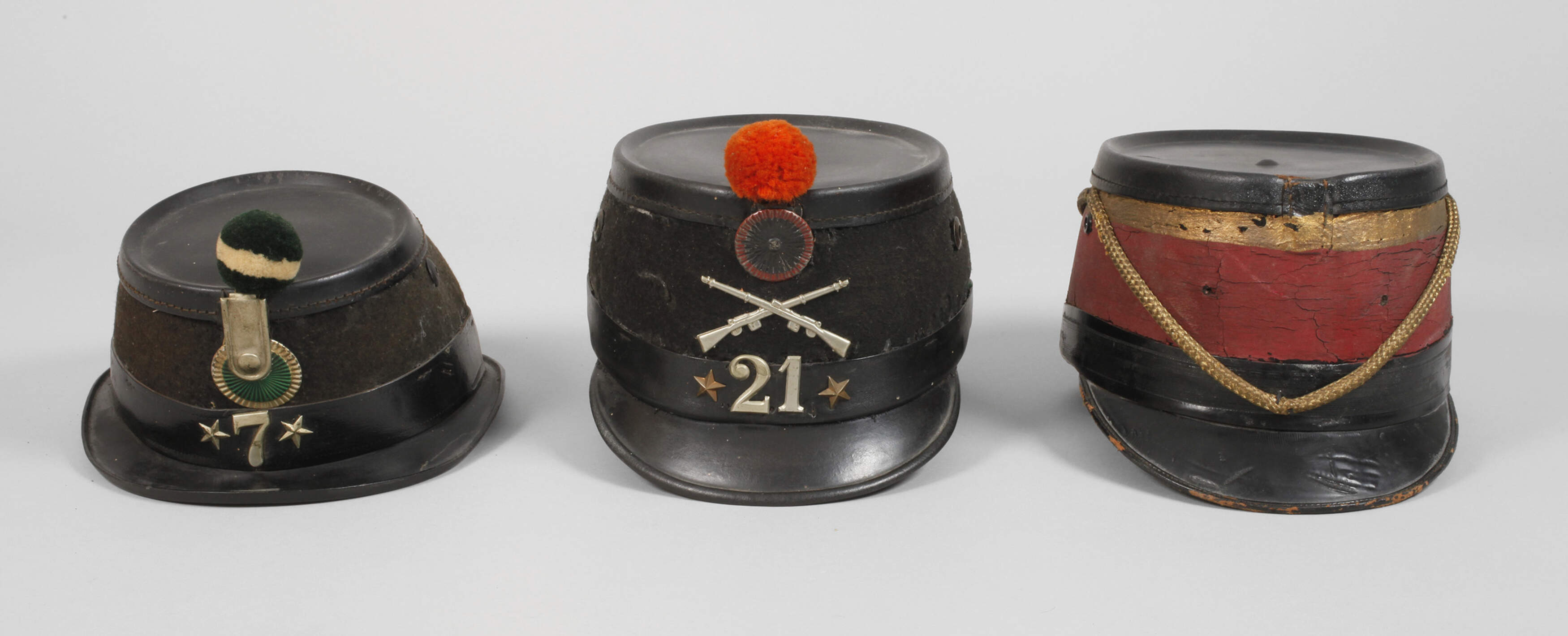 Drei Tschakos Schweiz