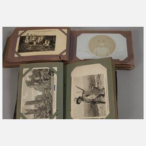 Zwei Postkartenalben 1. Weltkrieg