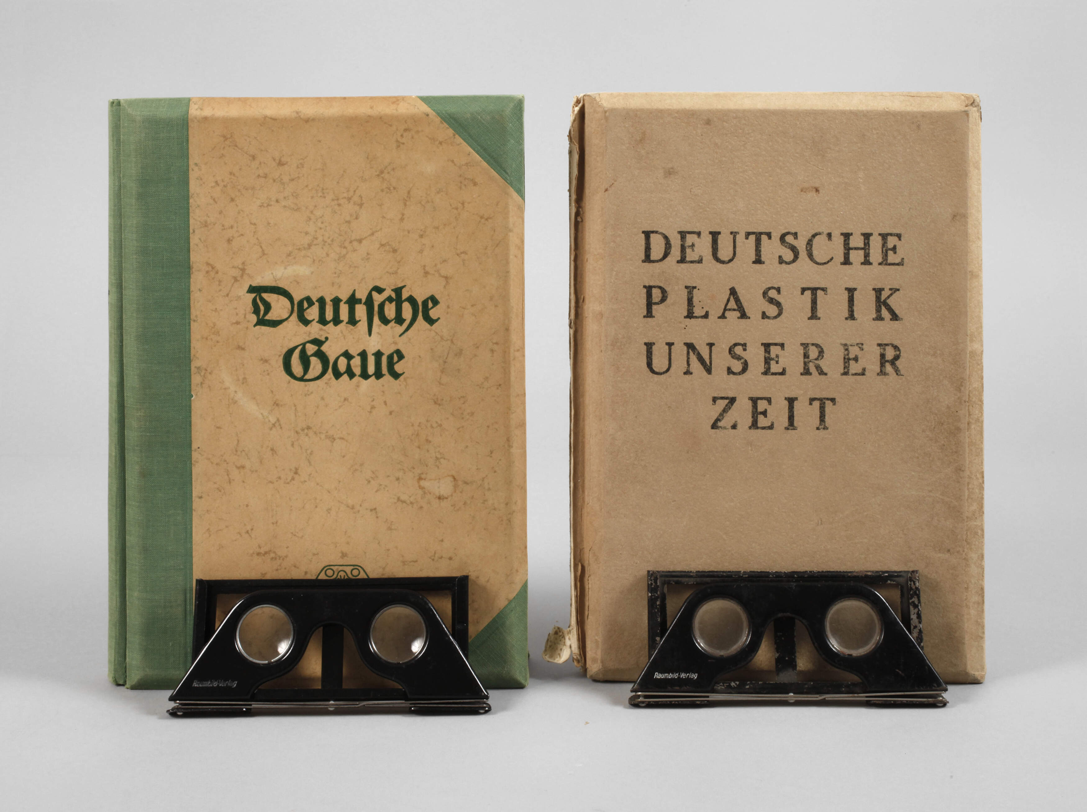 Zwei Raumbildalben 3. Reich