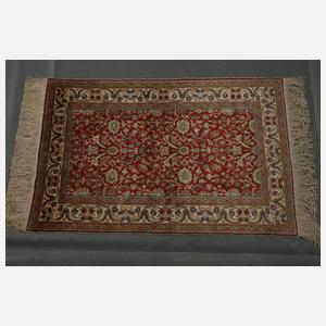 Zwei kleine Teppiche