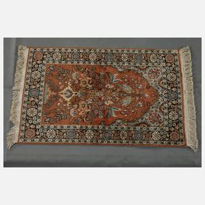 Zwei kleine Teppiche