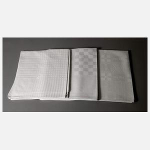 Konvolut Tafeltücher geometrischer Dekor