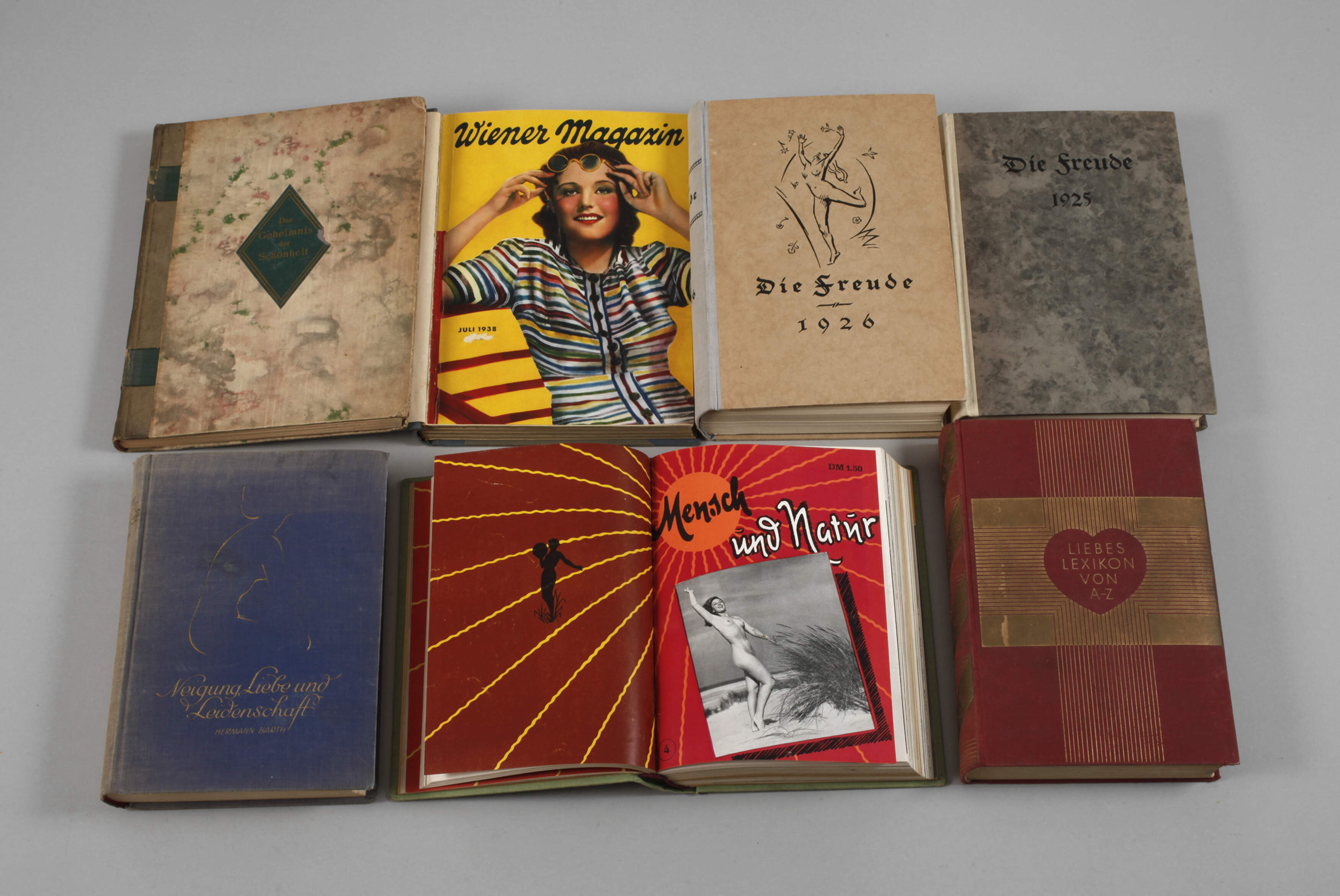 Konvolut Literatur zu Liebe, Schönheit und Kultur