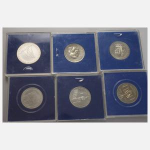 Konvolut DDR-Gedenkmünzen