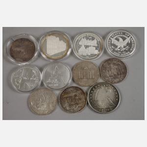 Konvolut Silbermedaillen und -münzen