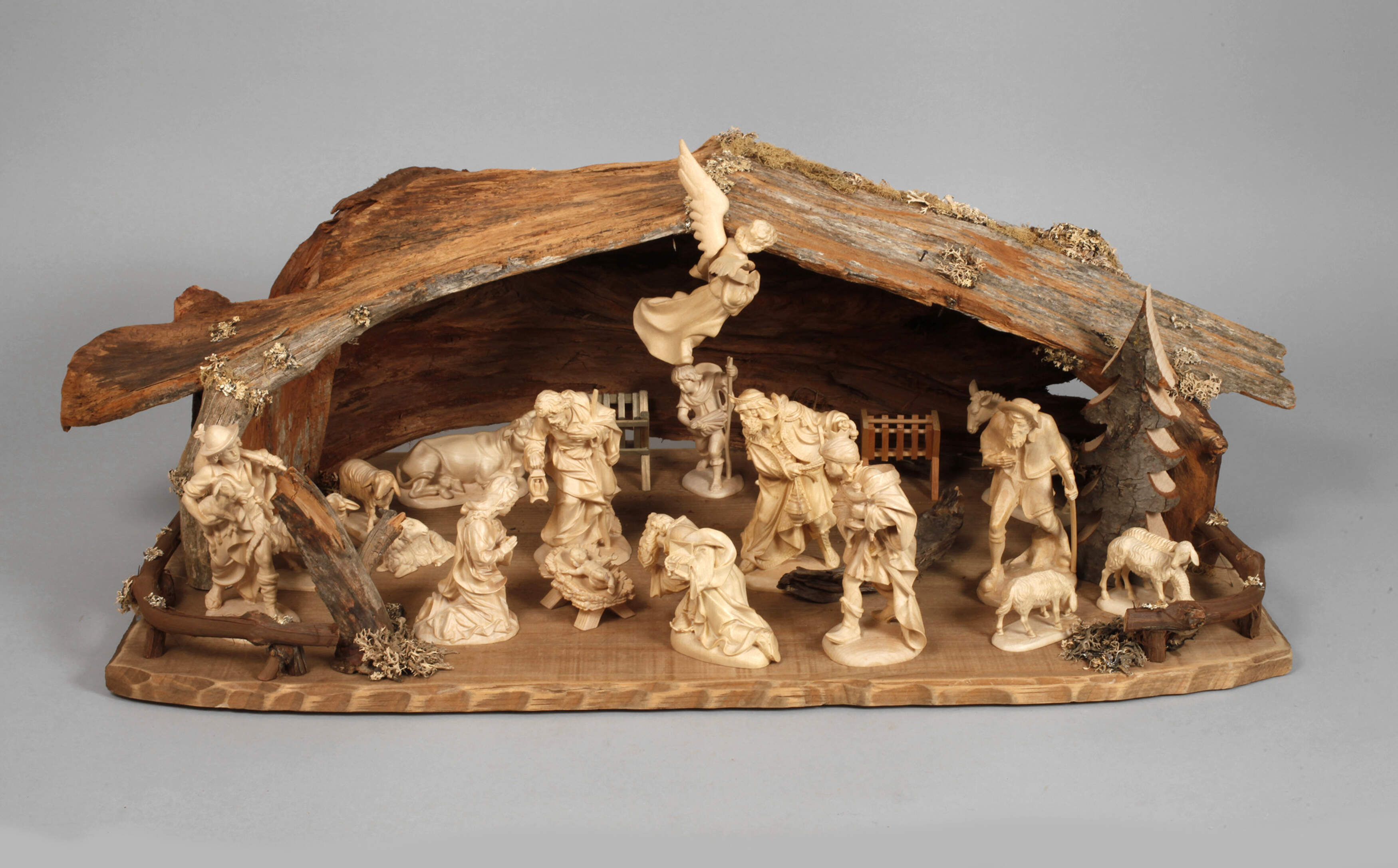 Große Insam Weihnachtskrippe