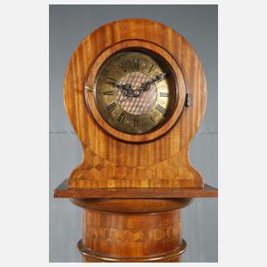 Klassizistische Bodenstanduhr