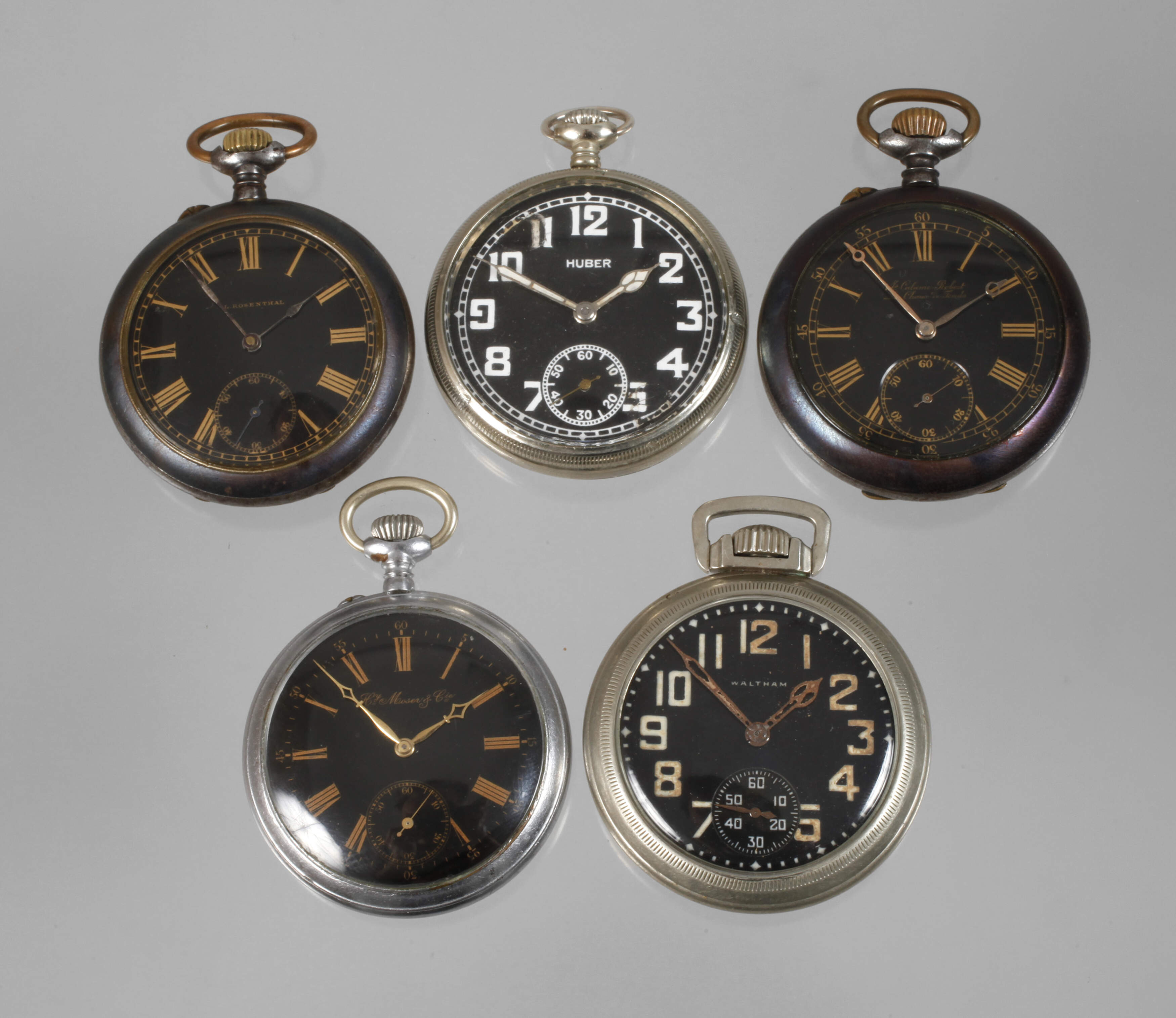 Fünf Taschenuhren