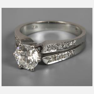 Damenring mit Brillanten von 1,03 ct