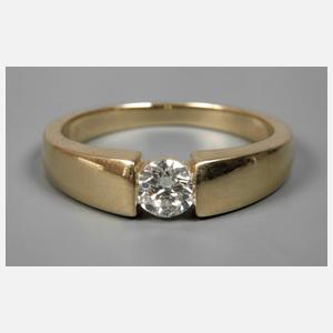 Moderner Damenring mit Brillant