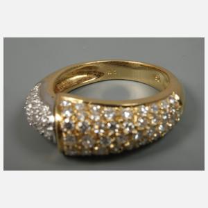 Damenring mit Brillanten