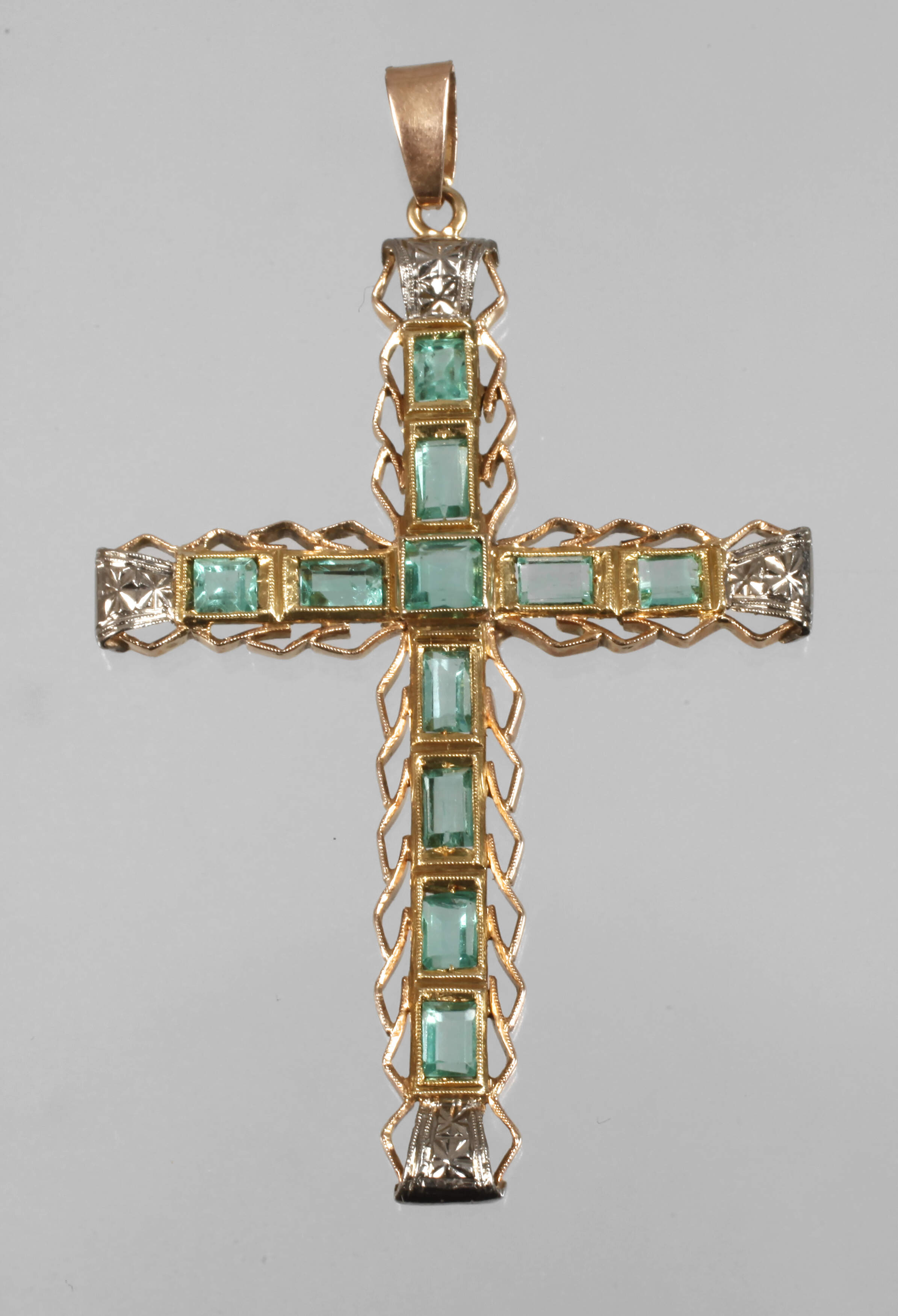 Kreuzanhänger mit Steinbesatz