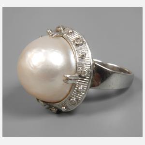 Damenring mit Mabéperle und Diamanten