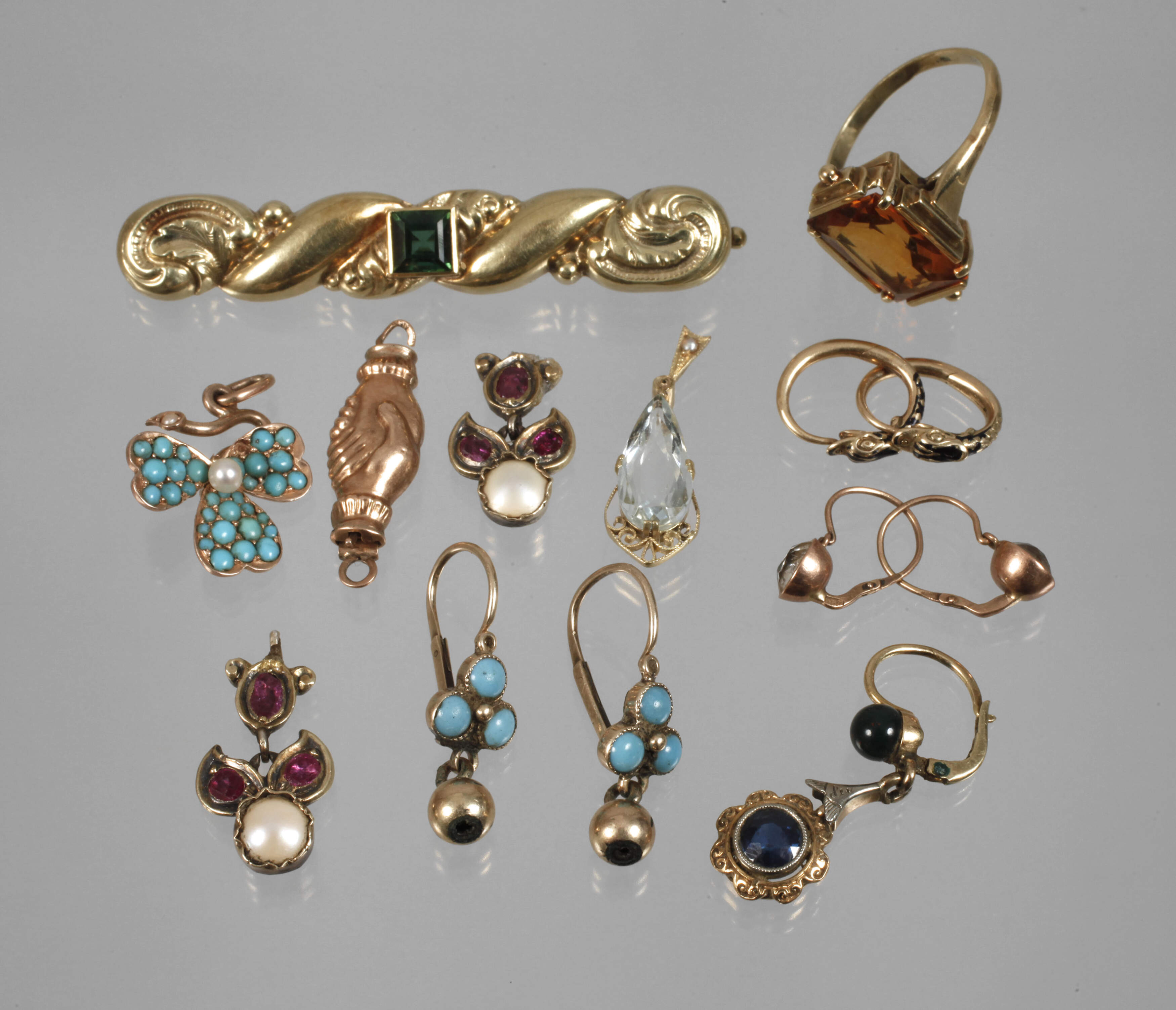 Konvolut historischer Goldschmuck