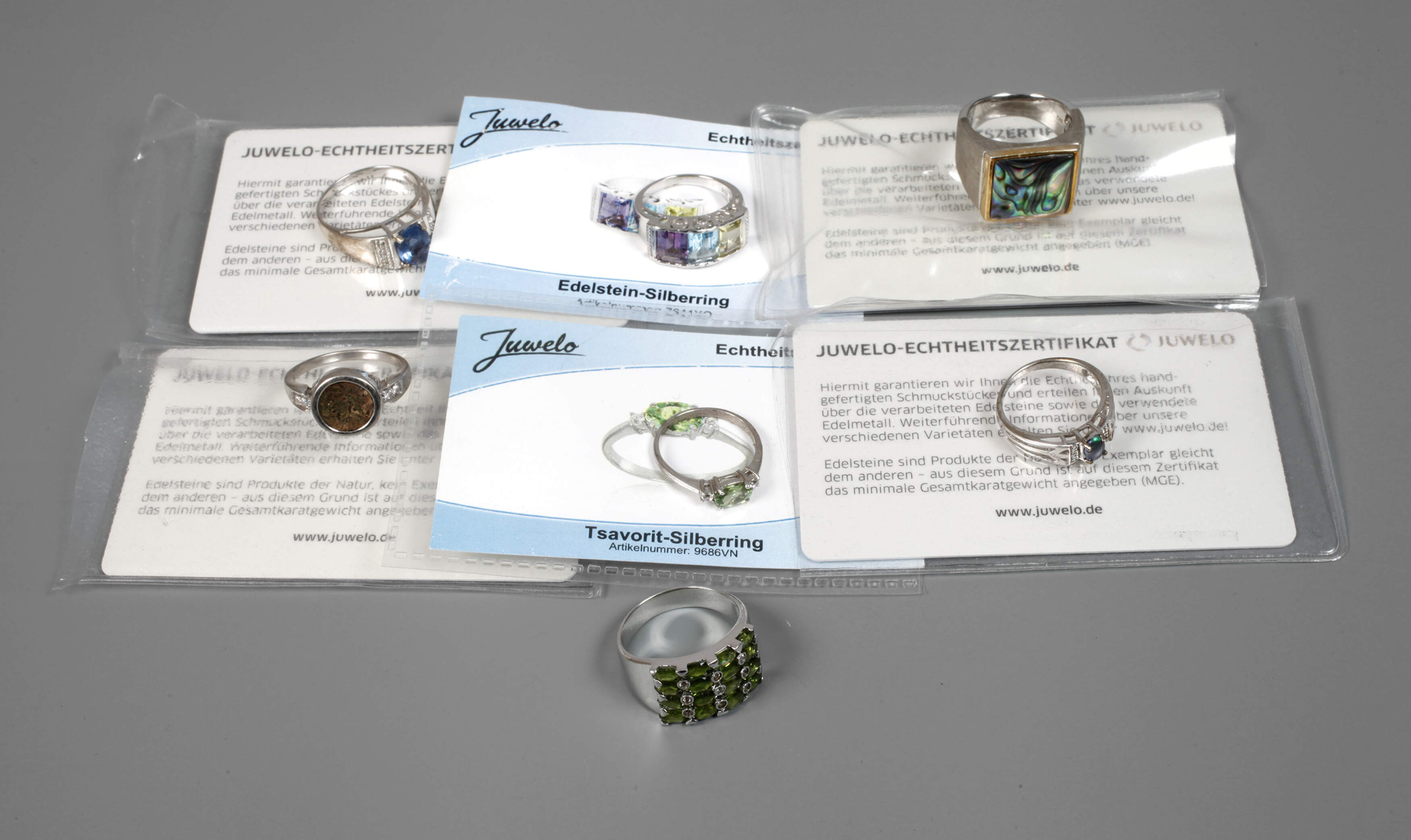 Konvolut Ringe mit seltenen Steinen