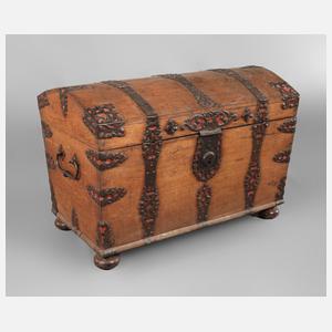 Runddeckeltruhe barock