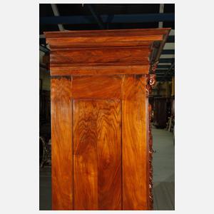 Prächtiger Pilasterschrank Barock