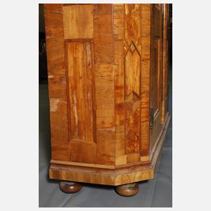 Dielenschrank barock