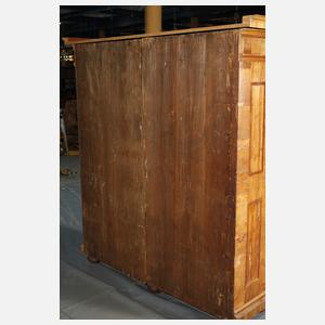 Dielenschrank barock