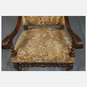 Schwerer barocker Armlehnsessel