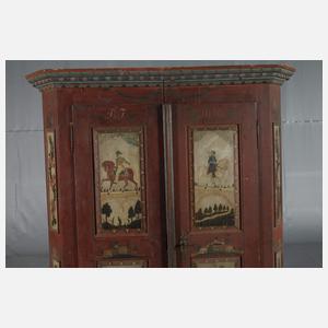 Bemalter Bauernschrank