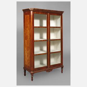 Klassizistischer Vitrinenschrank