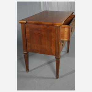 Klassizistische Kommode