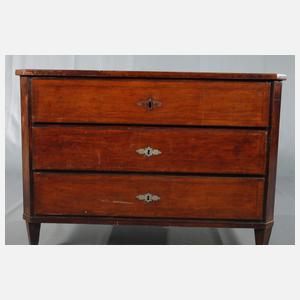 Klassizistische Kommode