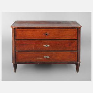 Klassizistische Kommode