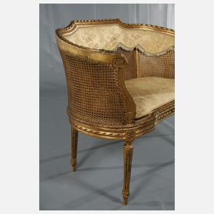 Kleine klassizistische Sitzbank