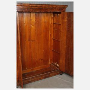 Wäscheschrank Biedermeier