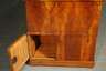 Feiner Biedermeier-Schreibtisch