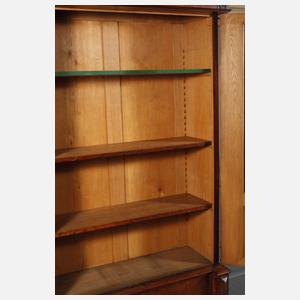 Säulenvitrine Historismus