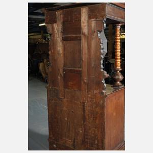 Säulenschrank Neorenaissance