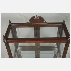 Kleine Hängevitrine