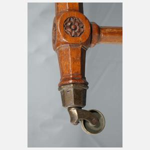 Vier neogotische Stühle