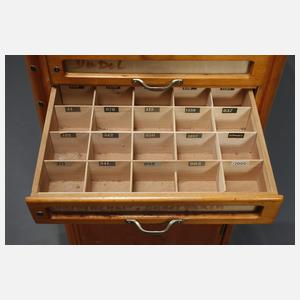 Werbeschrank Amann Dominator