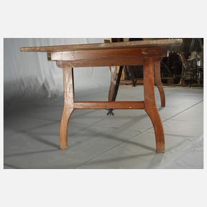 Großer Arbeitstisch