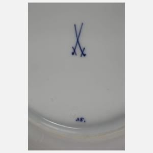 Meissen Teller aus dem "Flügelmuster-Service"