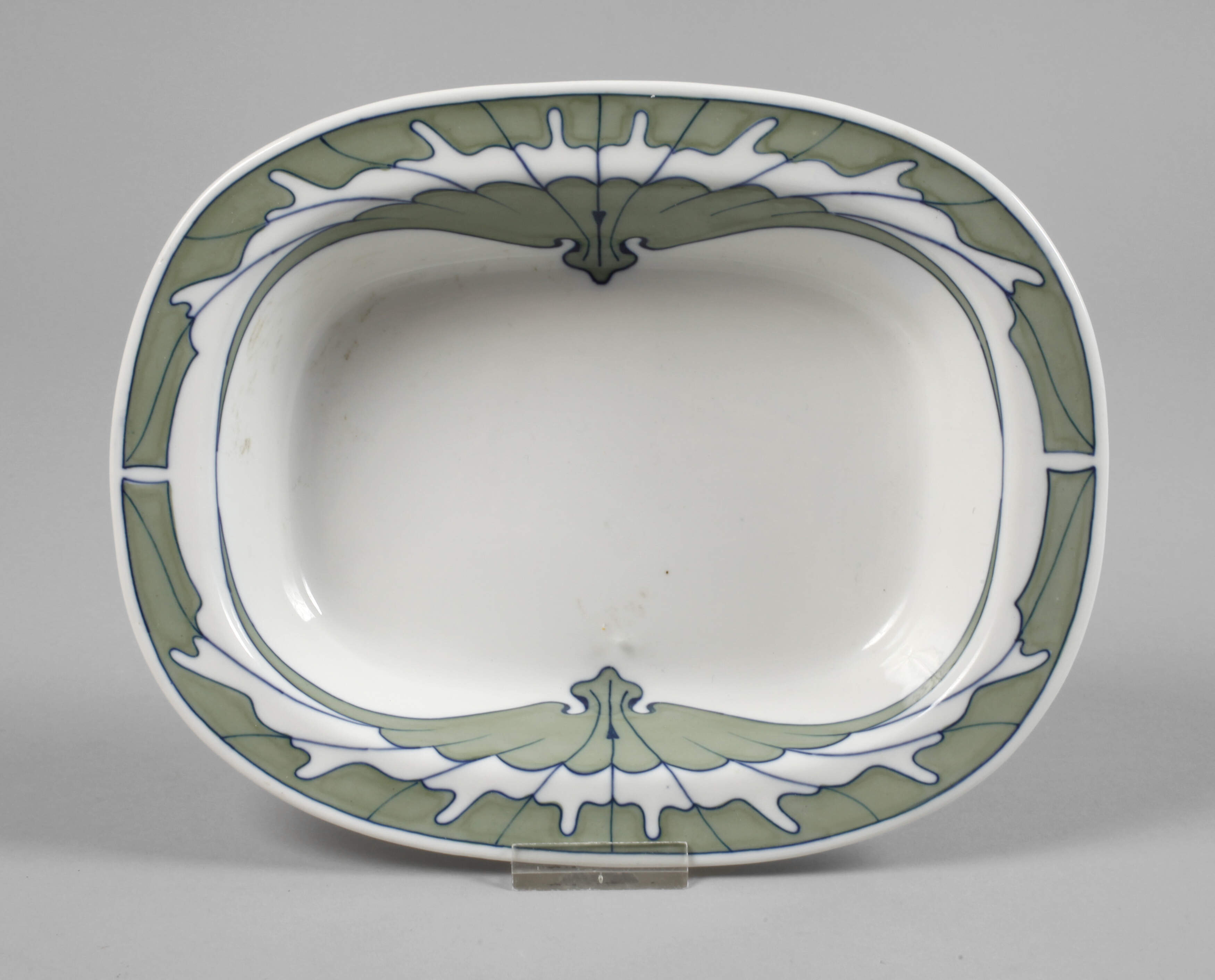 Meissen Schale aus dem "Flügelmuster-Service"