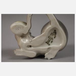 Rörstrand Maus mit Nuss