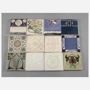 Zwölf Fliesen Jugendstil